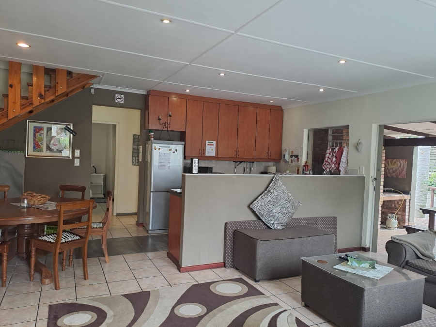 10 Bedroom Property for Sale in Dorchester Heights Eastern Cape